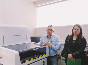 ACHS inaugura laboratorio que detecta y analiza sílice
