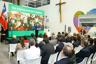 Presidenta bachelet puso primera piedra del nuevo edificio del hospital del trabajador ACHS