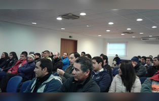 Agencia talca dicta seminario sobre seguridad en máquinas