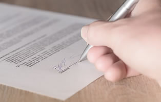 Trabajos de temporada: aspectos legales de los contratos para adolescentes