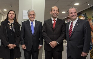 Asociación chilena de seguridad conmemora día internacional del trabajador junto a principales actores del mundo del trabajo