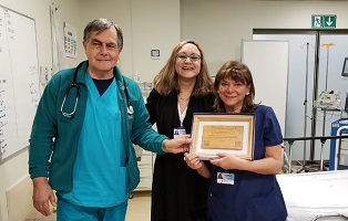 Clínica indisa es reconocida por campaña de prevencion de riesgos