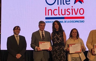 La ACHS recibió sello chile inclusivo 2018 en la categoría de edificio accesible del hospital del trabajador