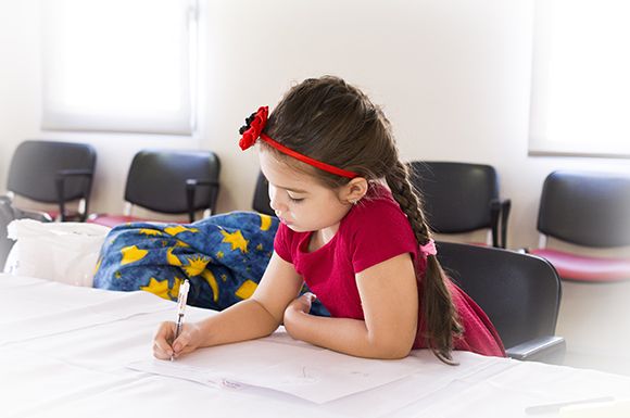 ¿qué debemos revisar al contratar un servicio de transporte escolar?