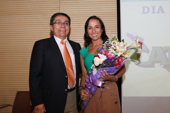 Fundación clotario blest distinguió a mujeres en su día