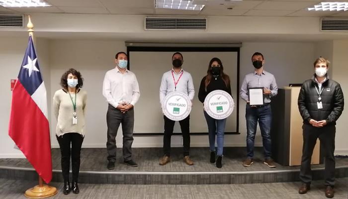 La ACHS entrega Sello COVID-19 a Oxxo y firman Acuerdo de Colaboración 2021