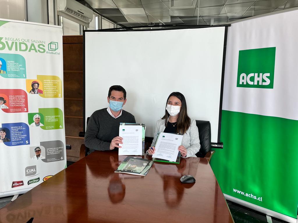 CIAL Alimentos refuerza su compromiso con la seguridad firmando el Acuerdo de Colaboración 2022-2032 con la ACHS 
