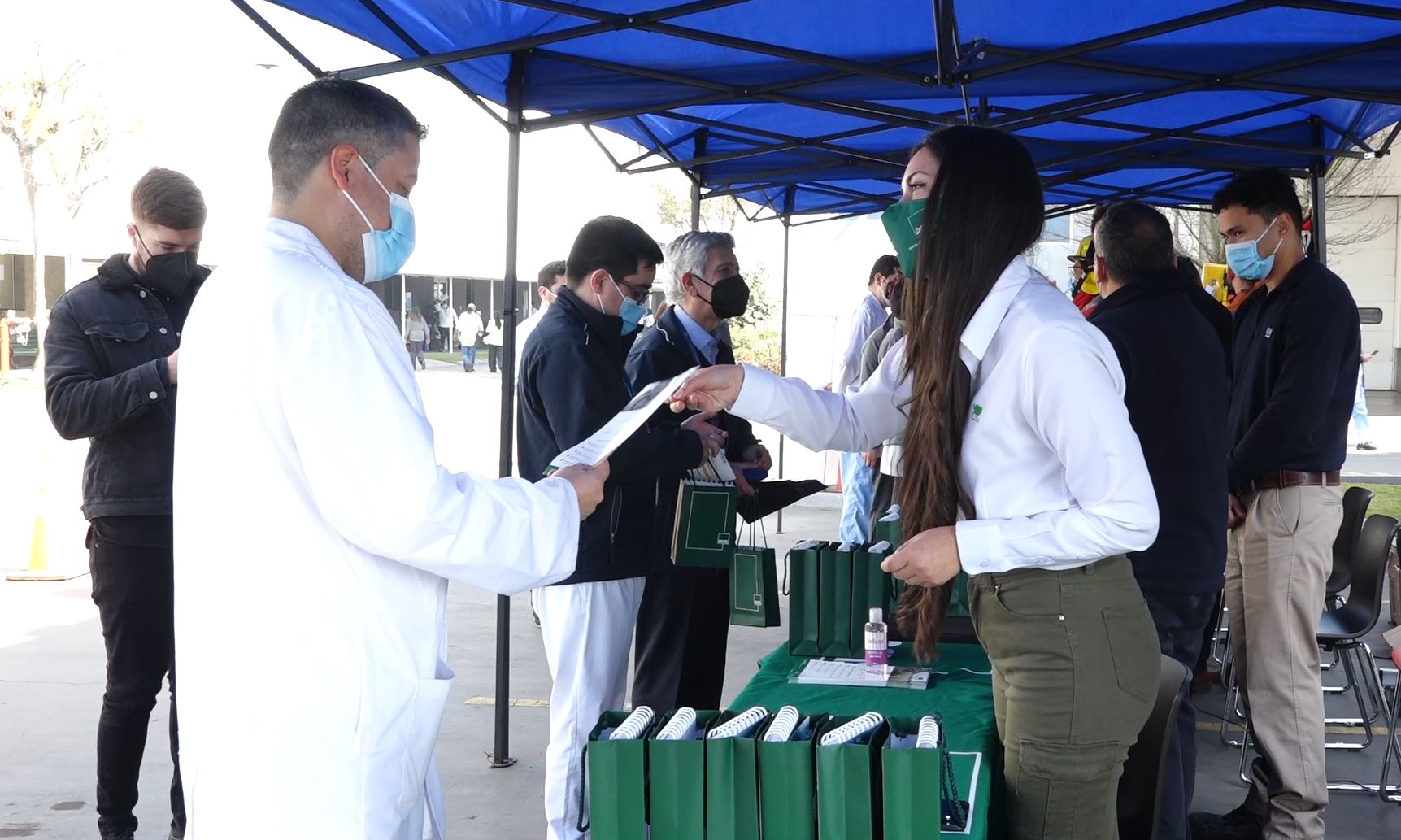 La ACHS y Laboratorios SAVAL realizaron la primera jornada de Salud y Seguridad  La ACHS y Laboratorios SAVAL realizaron la primera jornada de Salud y Seguridad