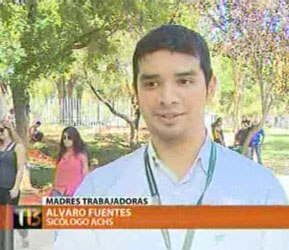 Llegar a la casa después del trabajo y seguir trabajando es la realidad de miles madres trabajadoras