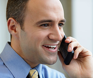 Cómo evitar los dolores por el uso del smartphone