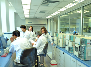 Equipo Centro-Análisis-ET