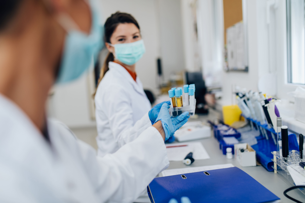 Te ayudamos a determinar si la salud física o psicológica de tus trabajadores o postulantes son compatibles con sus condiciones laborales Te ayudamos a determinar si la salud física o psicológica de tus trabajadores o postulantes son compatibles con sus condiciones laborales