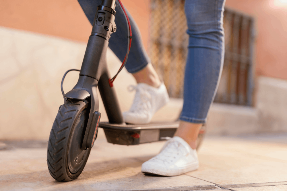 Scooter eléctricos: Muévete con seguridad y evita accidentes 