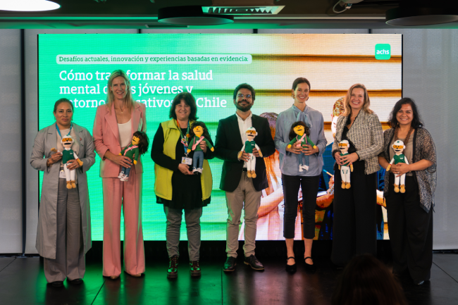 Innovador modelo de salud mental busca llegar a colegios de toda la Región Metropolitana
