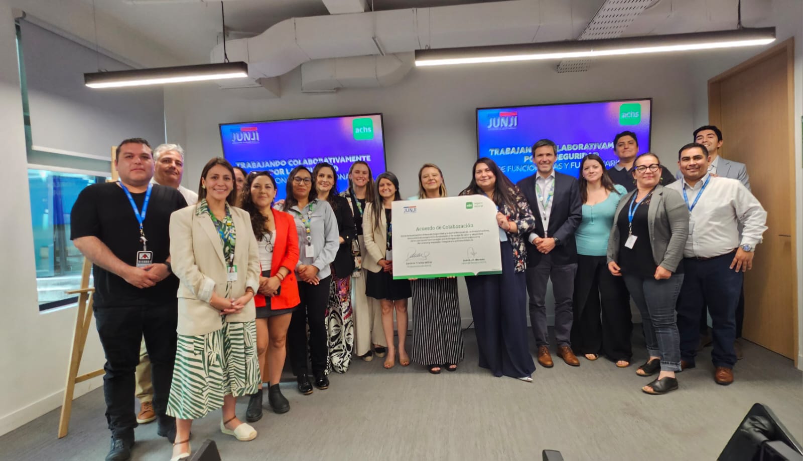Achs Seguro Laboral y JUNJI firman acuerdo de colaboración para fortalecer la prevención en educación parvularia