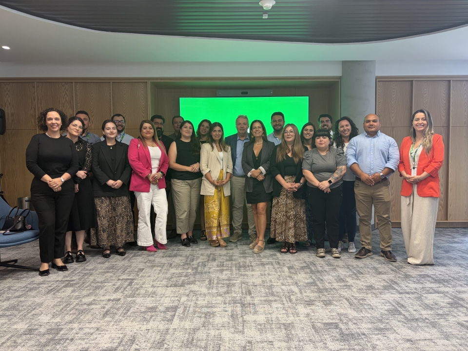 Achs realiza la primera Mesa Ejecutiva de Instituciones y Centros de Educación Escolar con foco en salud mental laboral